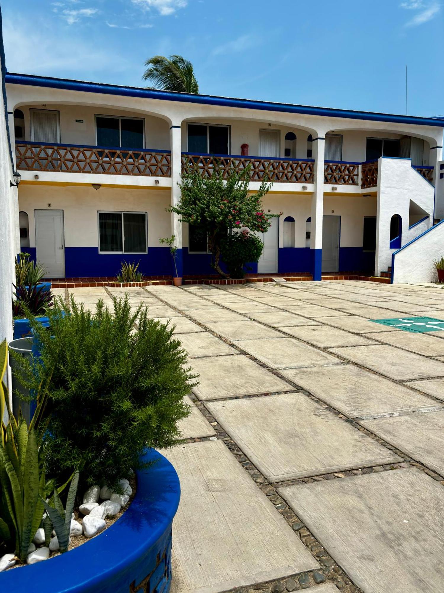 Costa Dorada Ξενοδοχείο Barra de Navidad Εξωτερικό φωτογραφία